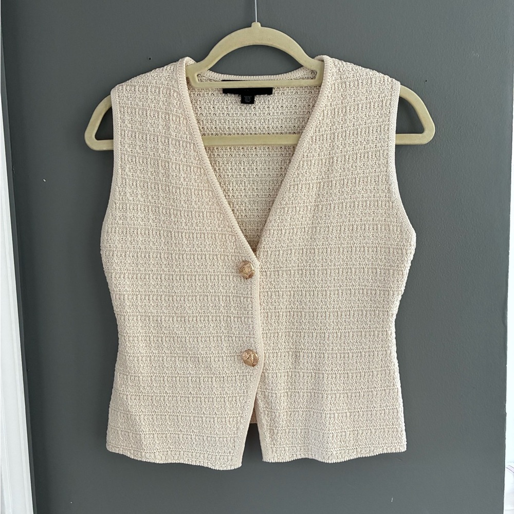 Zara knit top with gold button detailing